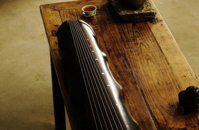 抚州市古琴蕴含的传统文化，一把古琴制备出来要两年的时间